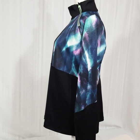 Women’s Fila Top/pullover - Picture 2 of 7